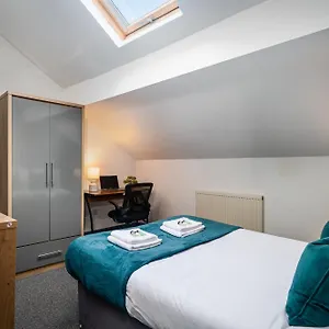 https://private-room-shared-house-central.yorkshirehotels.net