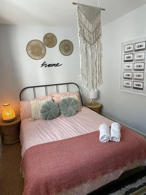 Gorgeous Home Within Cardiff City Centre