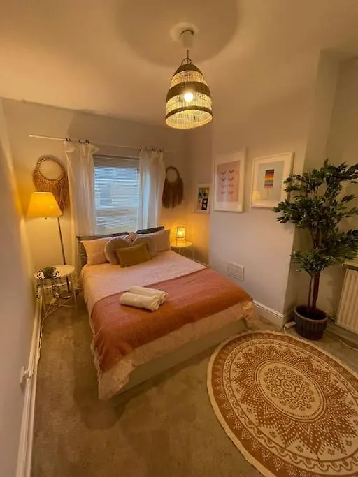 Holiday home Gorgeous Home Within Cardiff City Centre